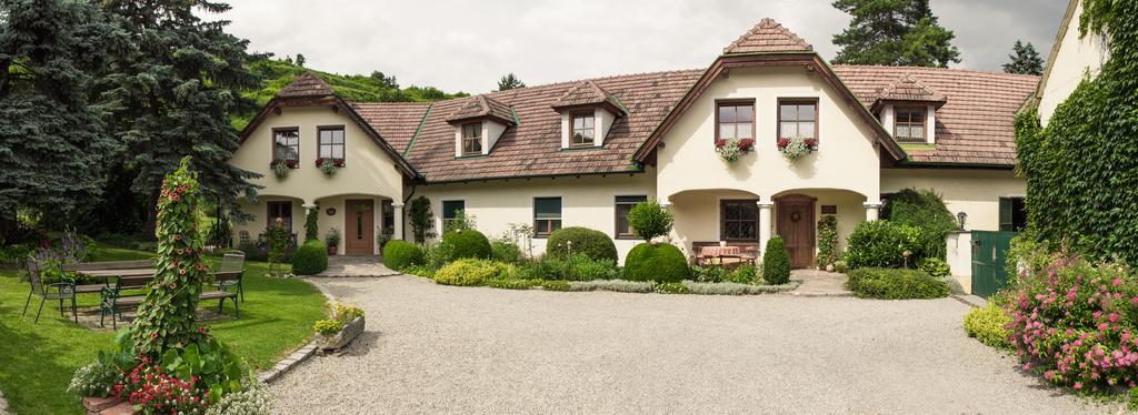 Weinberghof Ilkerl-Luf Krems an der Donau Exterior foto